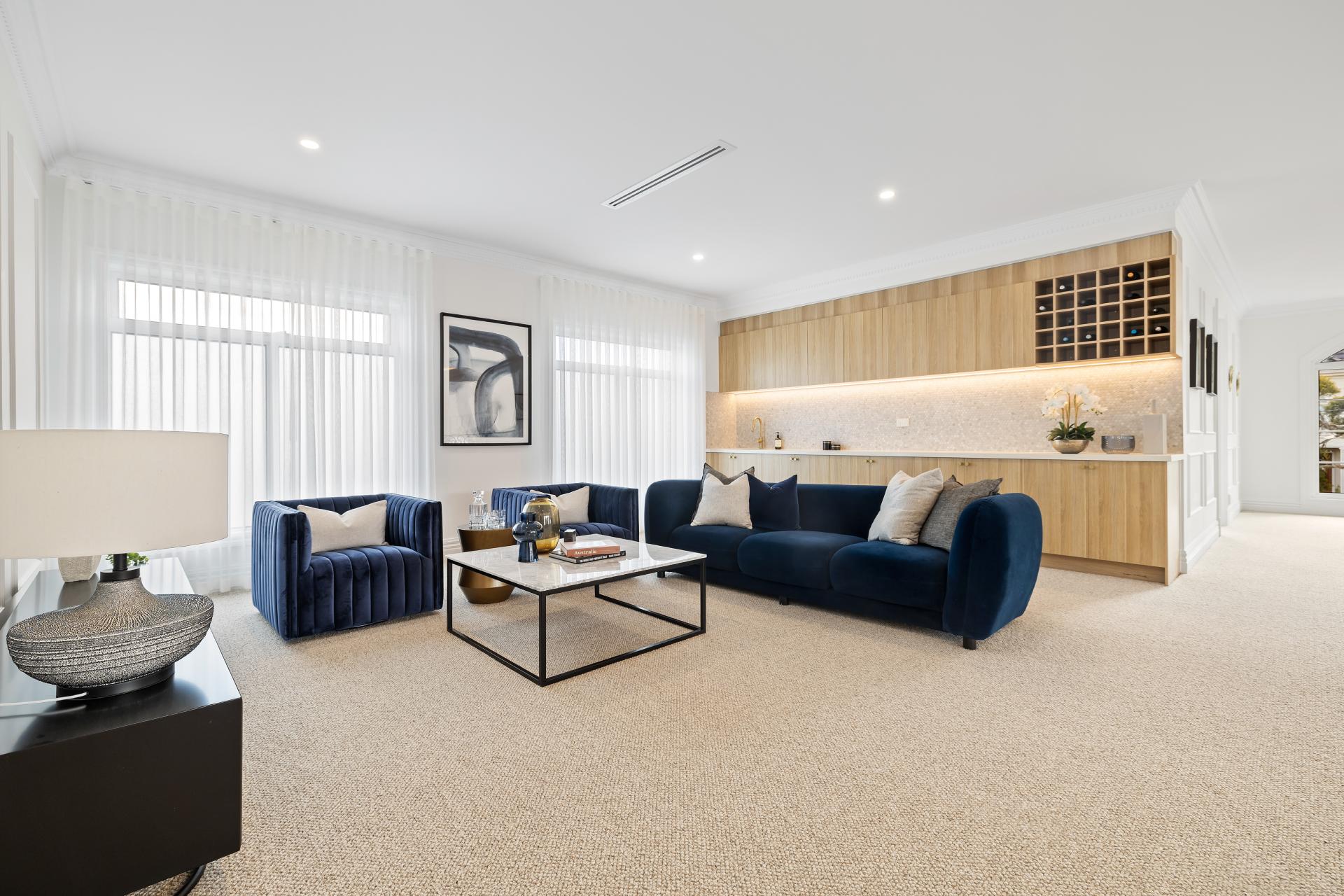 Upstairs Leisure Retreat and Entertainment Wet Bar